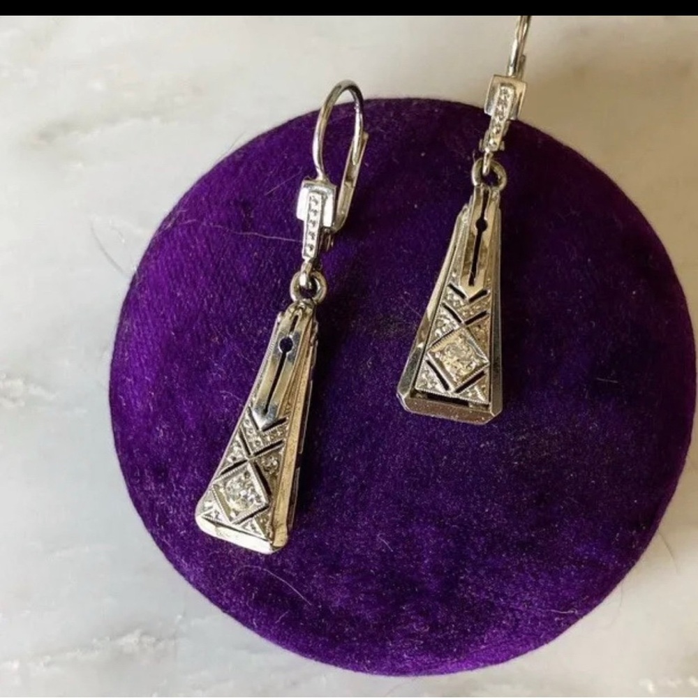Art deco Dangle Earrings